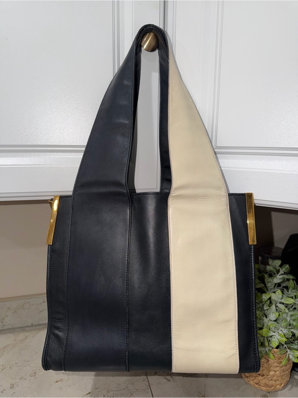 CHLOE Color Block Black and Cream Leather Tote - Picture 14 of 15